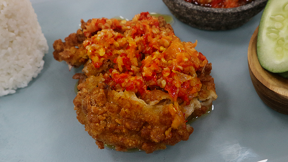 Aji banner resepdetail ayamgeprekmawur 920x517