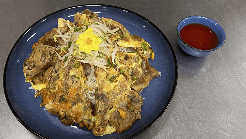 Thumbnail thai omelette